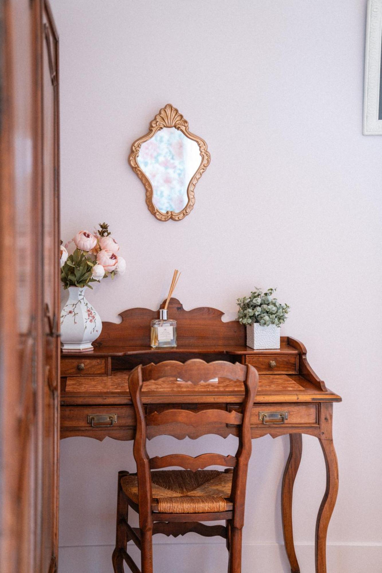 Le Jardin Des Cordeliers Bed and Breakfast Tarascon Exteriör bild